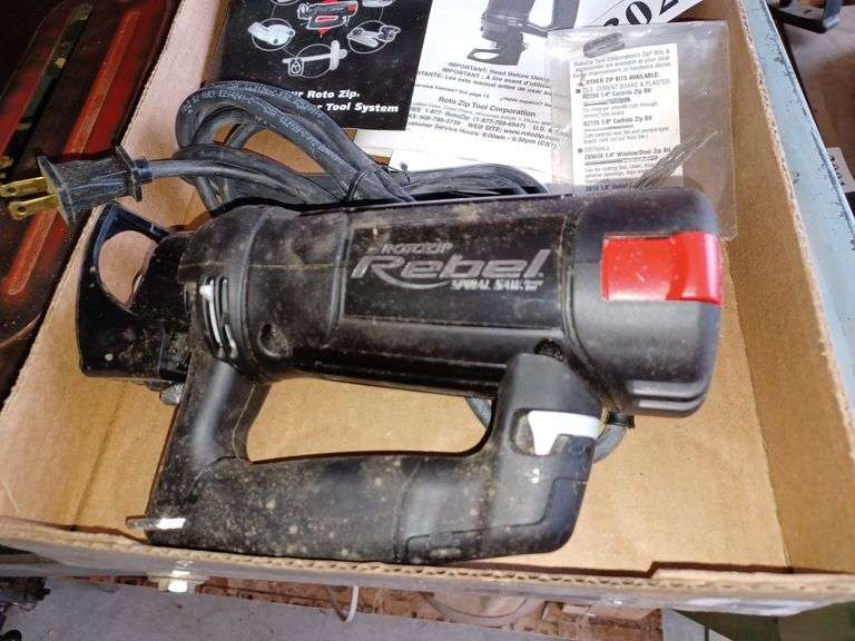 RotoZip Rebel spiral saw in box with manual Mark Van Hook, Auctioneer