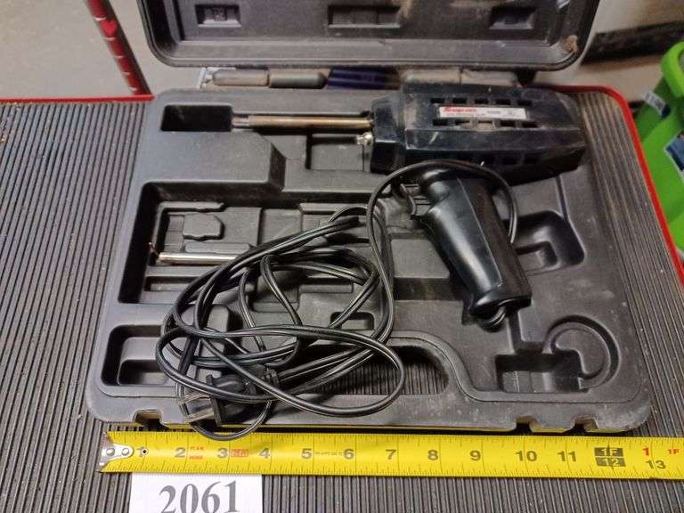 Snapon R450B soldering gun in case Mark Van Hook, Auctioneer