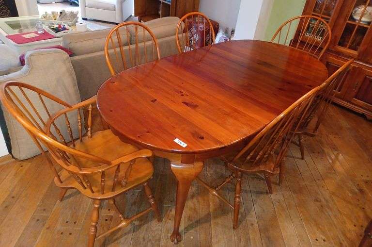 Pine oval dining table with one leaf and six chairs, Mark Van Hook