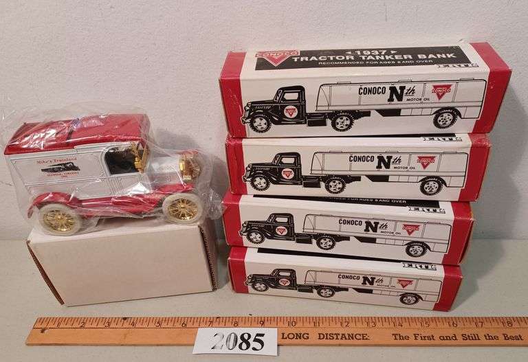 (5) ERTL diecast truck banks in boxes Mark Van Hook, Auctioneer