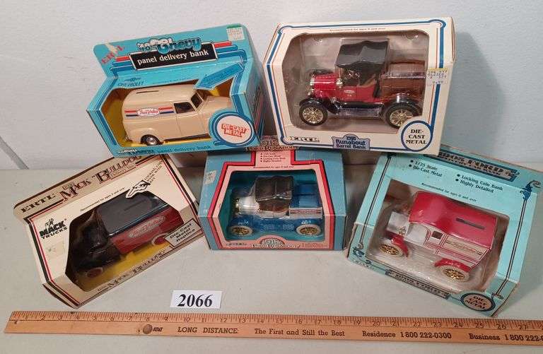 (5) ERTL True Value diecast truck banks in boxes Mark Van Hook