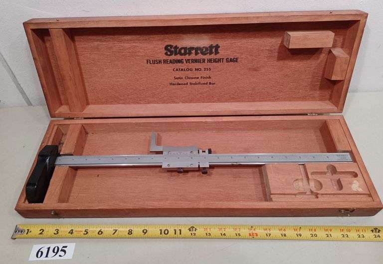 Starrett flush reading Vernier height gauge 255 in wood case Mark Van
