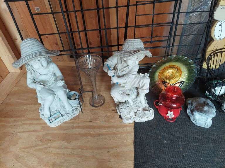 Bird Bath, Bird Feeders & Lawn Statues Shed Ness Bros Realtors & Auctioneers