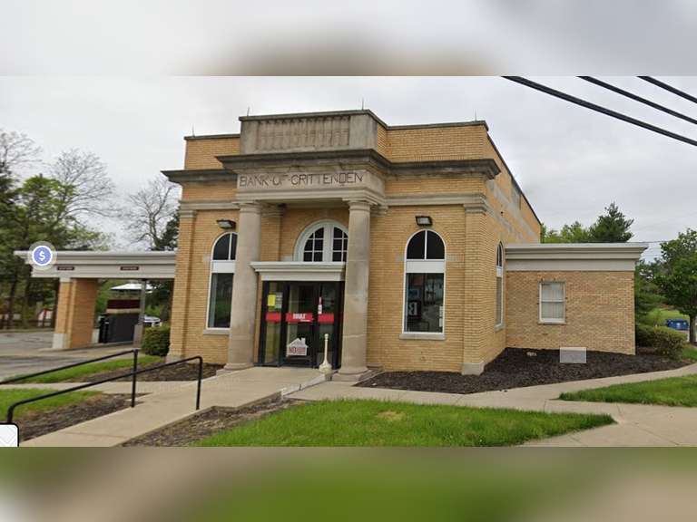 Former Bank Of Crittenden/BB&T bank furnishings, safes, deposit boxes, electric sign.