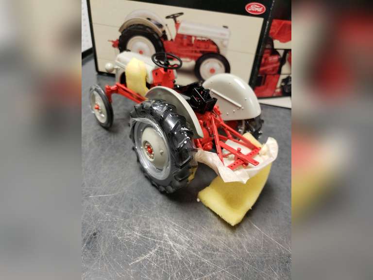 The Ford 8N precision series die cast 1/16 scale Ertl collectibles no. 362 with box