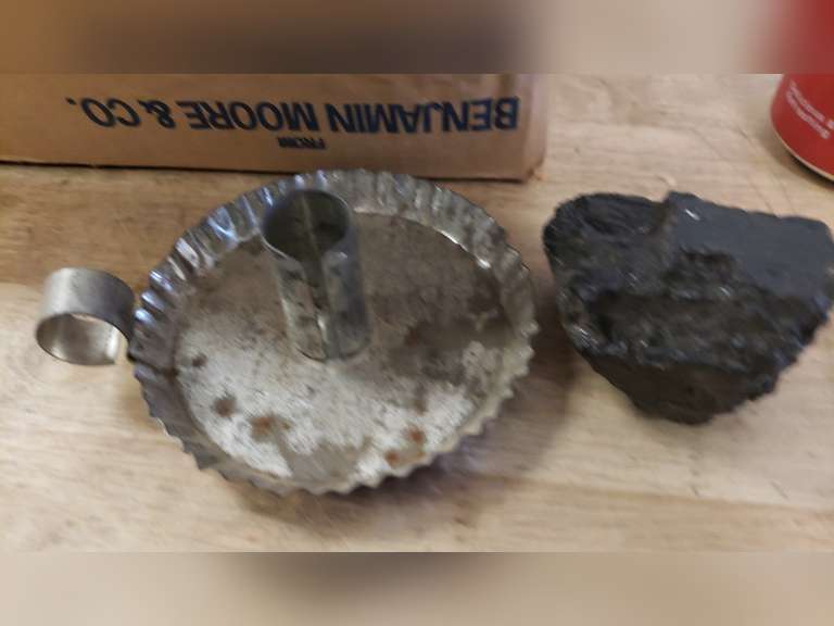 Oil lamp parts Northern Kentucky Auction, LLC