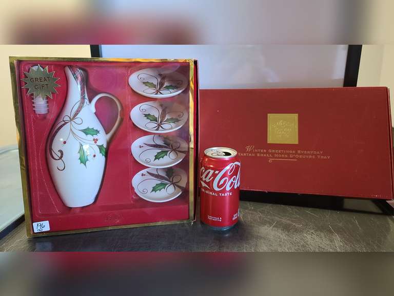 Lenox Holiday Nouveau Set Di 4 Portatovaglioli | Multicolore Con Nastri E Agrifoglio, Decorazioni Natalizie Per La Tavola, Dettagli Oro