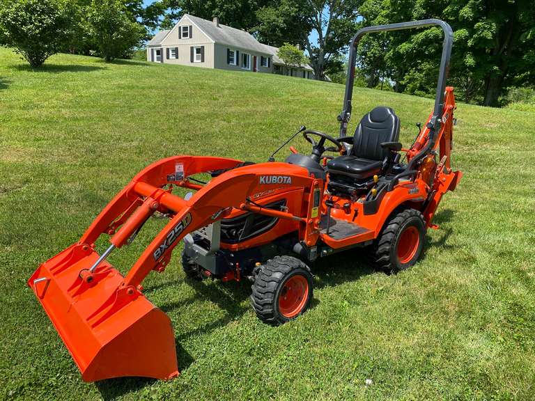 Kubota, Convertible Mustang, Chev Tilt Bed truck, Tools, Cast Iron, Appliances, Household, Collectibles