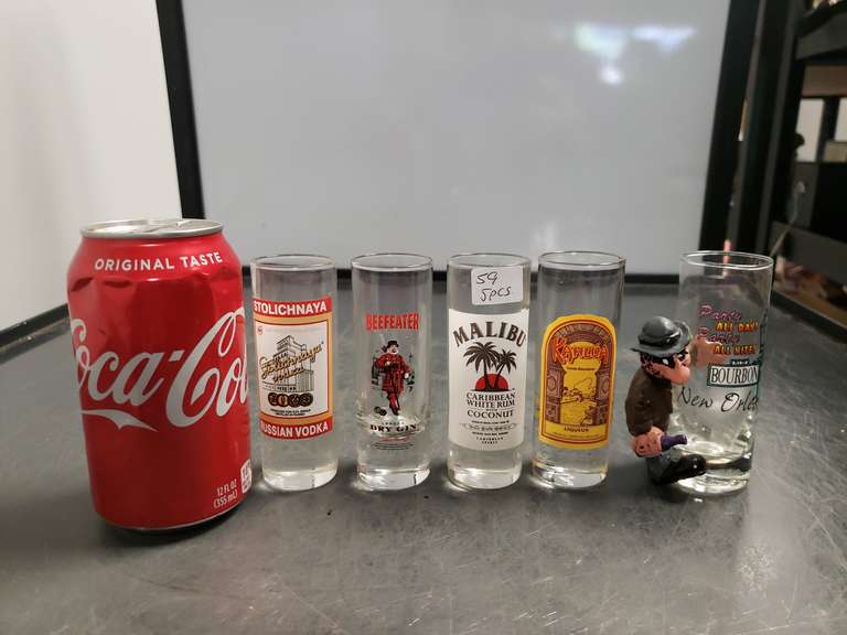 5 Collectible shot glasses Northern Kentucky Auction, LLC