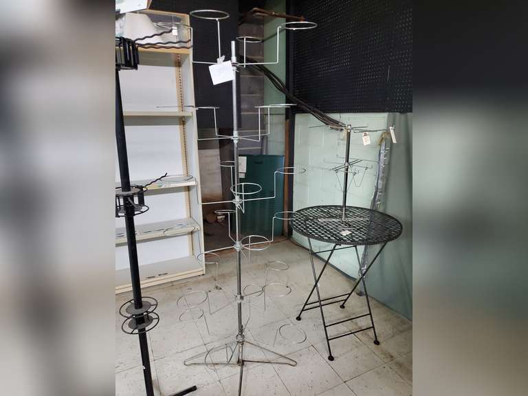 Spinning Rack Great to Hold Pots of Flowers!! Approx 67" H with 24