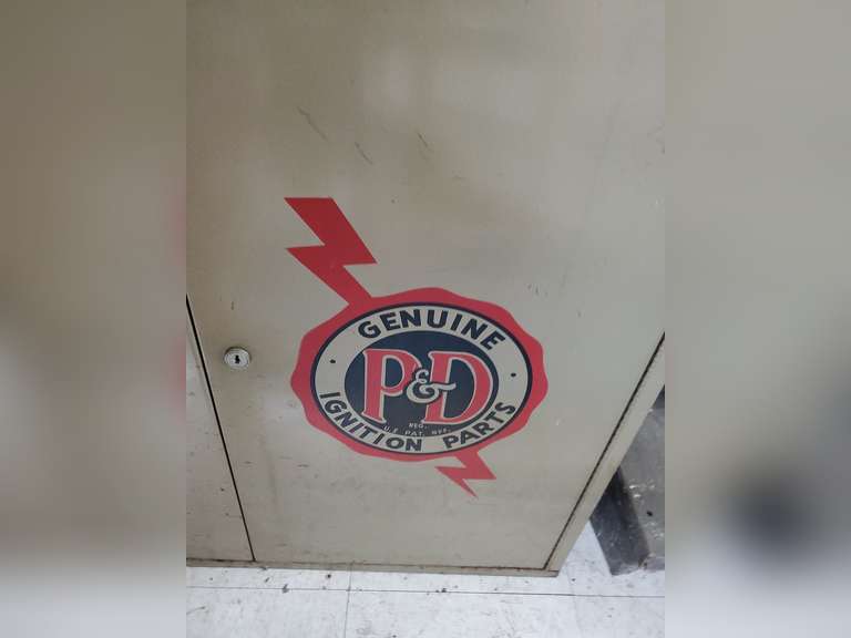 Genuine P & D Ignition Parts Storage Approx 32" H x 11" D x 28" W