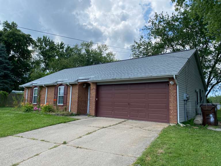 3 Bdrm, 2 Bath, 2 Car Garage, Fenced Yard Burlington, KY