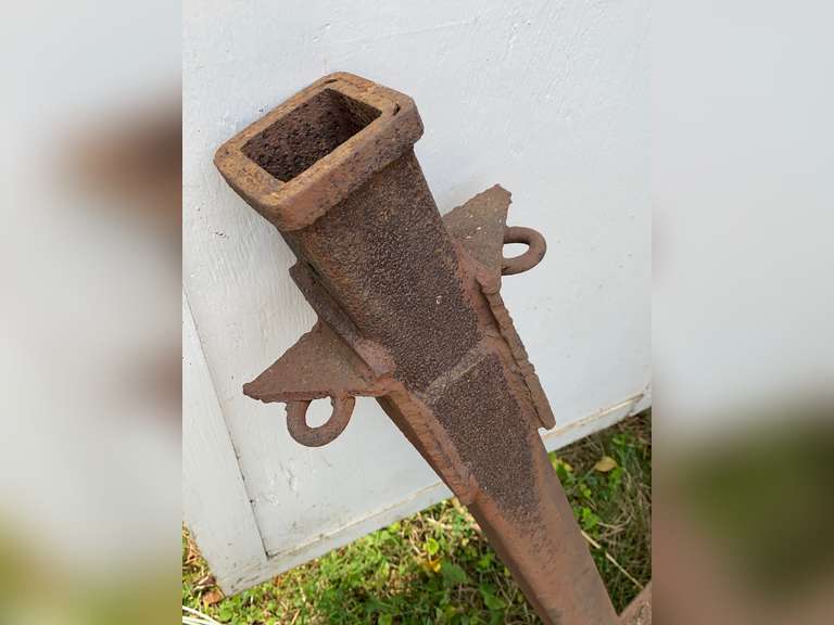 Homemade trailer hitch Northern Kentucky Auction, LLC