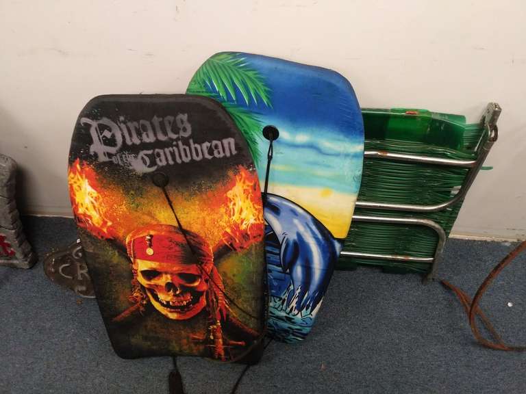 2 Boogie boards and lawn chair Northern Kentucky Auction, LLC