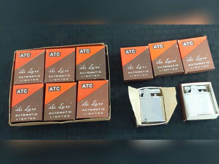 Box of 17 ATC "De Luxe" Automatic Lighters in Boxes Appear to be new