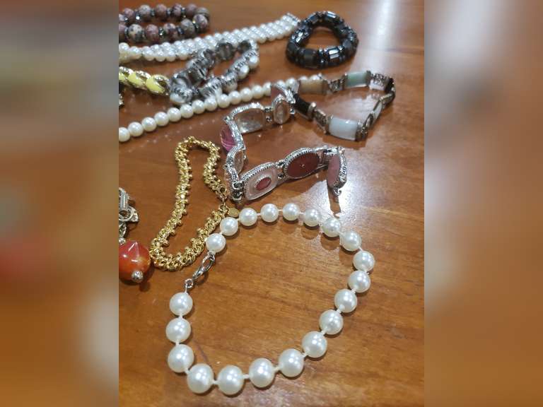lr costume jewelry