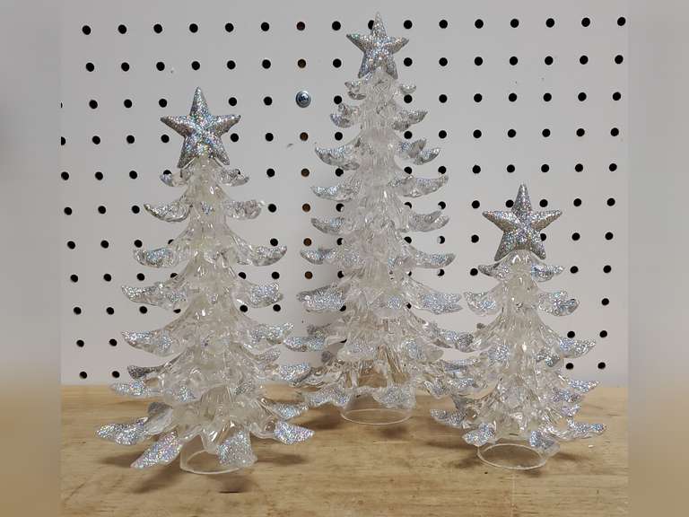 Gerson Plastic Christmas Tree Set Northern Kentucky Auction, LLC