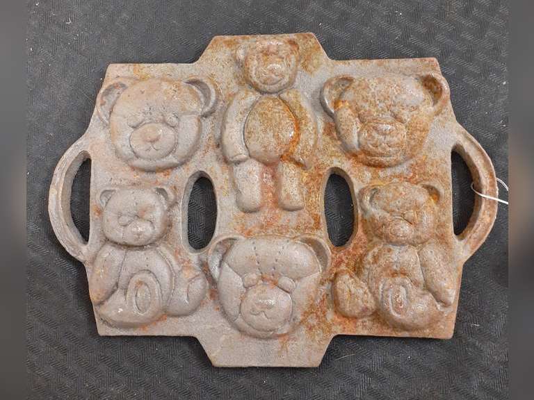Cast Iron Teddy Bear Mold Northern Kentucky Auction, LLC