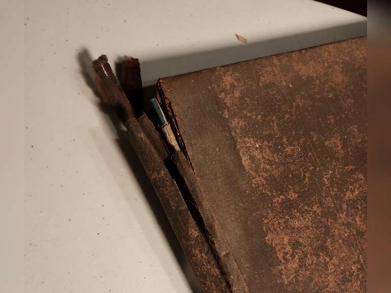 Large Hardcover Leslie's History of the Spanish American Warbinding is