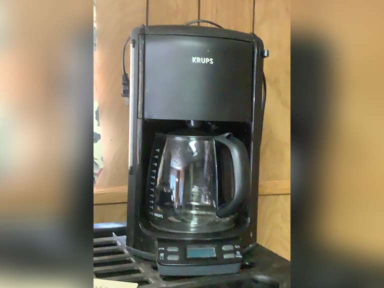 Krups 12 cup coffee maker. Came on when tested. Northern Kentucky