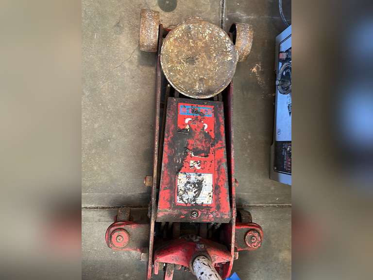 Floor Jack will not raise Northern Kentucky Auction, LLC