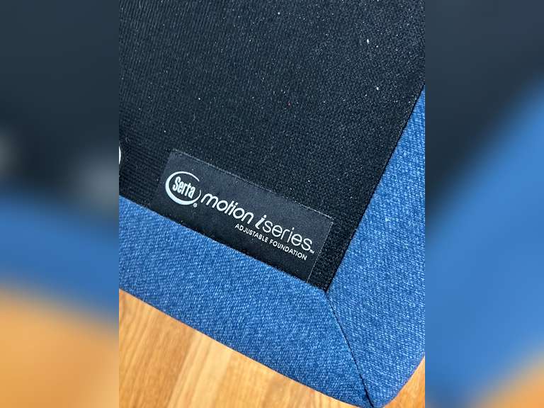 Serta imotion series adjustable bed. Twin size can be paired with 7005