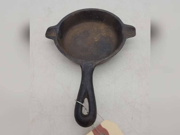 Cast Iron Ashtray Northern Kentucky Auction, LLC