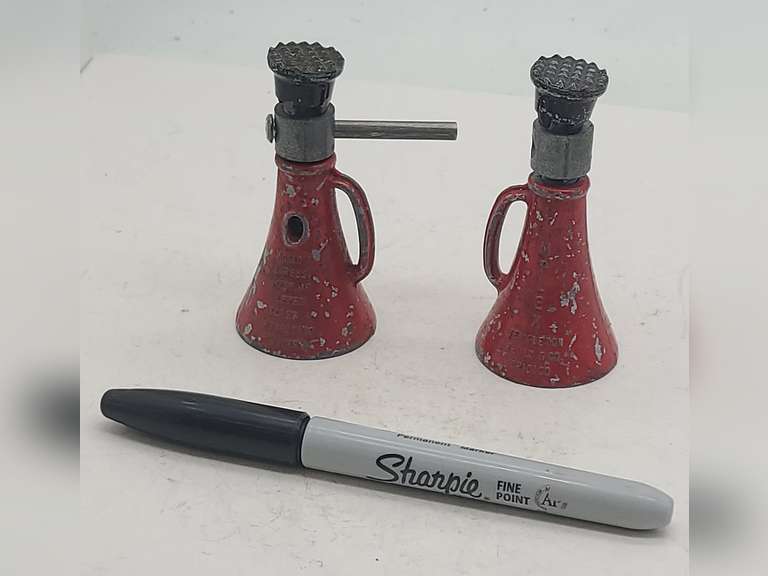 Hydraulic Jacks (Pair) Salesman Samples Simplex Templeton Kenly & Co