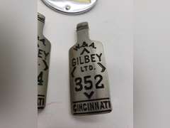 Group Of Employee Badges & I.D. Badge, Circa 1940 Gilbey LTD, American Radiator & Westinghouse, Cincinnati & Louisville