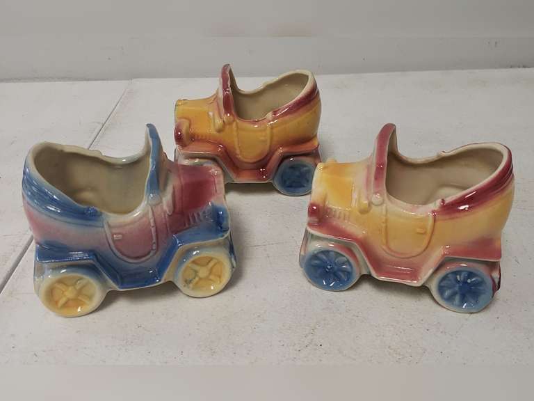 Shawnee USA car planters Northern Kentucky Auction, LLC