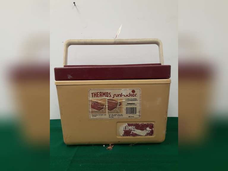 Vintage Thermos SunPacker 11 Qt. Cooler