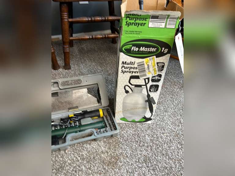 1 Gallon tank sprayer and a driver tool kit Northern Kentucky Auction