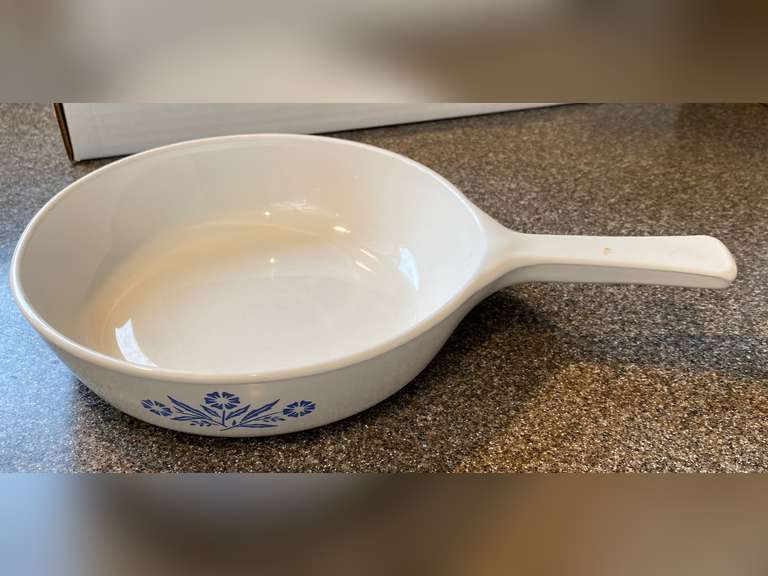 Corning ware bowls with handles Northern Kentucky Auction, LLC
