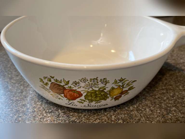 Corning ware bowls with handles Northern Kentucky Auction, LLC