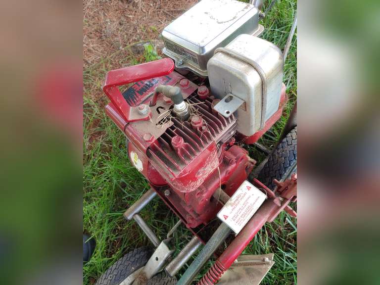 Trim Rite Commercial duty lawn edger 3HP Briggs & Stratton engine
