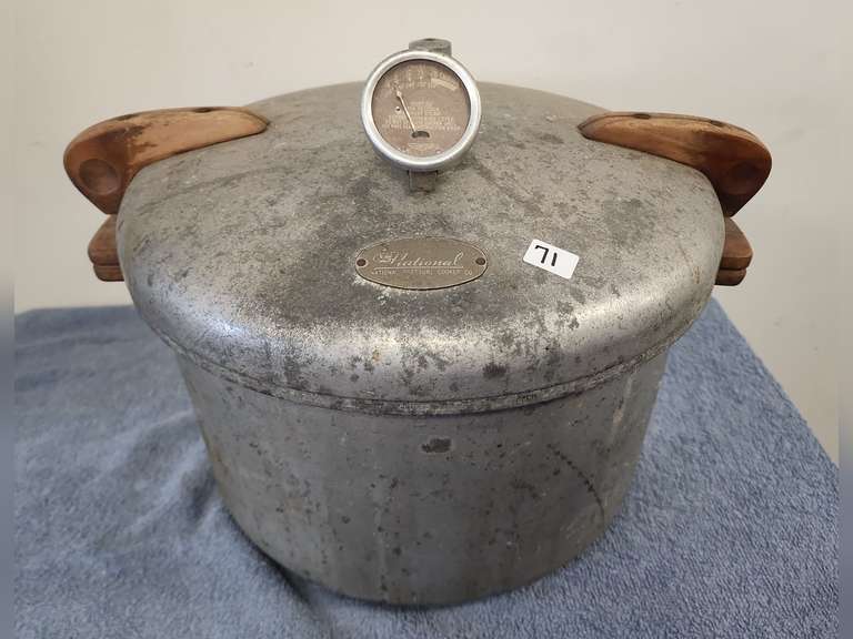 National pressure cooker Northern Kentucky Auction, LLC