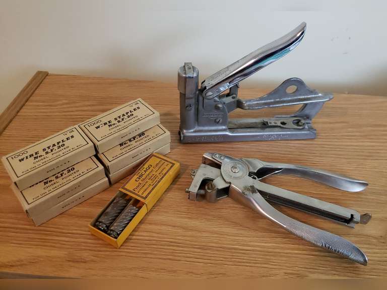 Klinger Tite stapler, stapling plier, wire staples and pencil sharpener