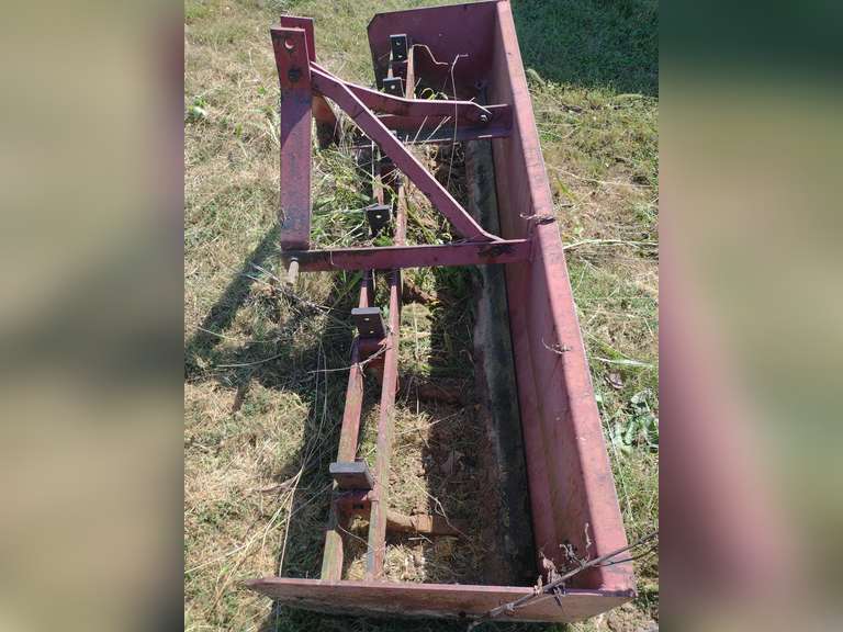 7' 3 Point hitch box scraper.