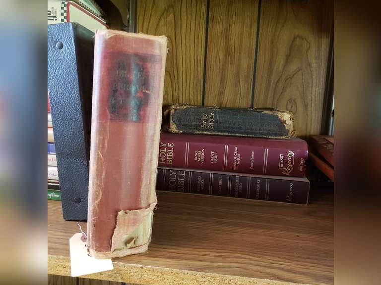 1950s ster Dictionary, 3 Holy Bibles and a binder