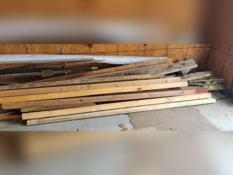Assorted Size Lumber, 4x4s, 2x6s, and more, and Metal Fence Post