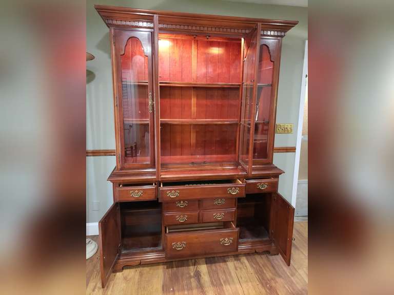 Cherry House, Lagrange, Ky, china lighted with glass shelving