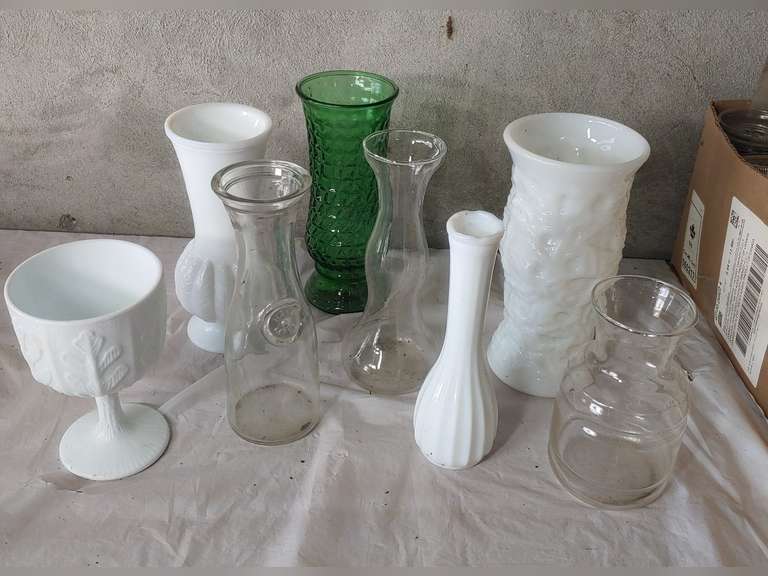 Vase lot