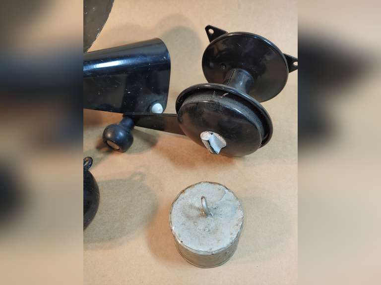 Boat propeller and anchor hoist and two small anchors Northern