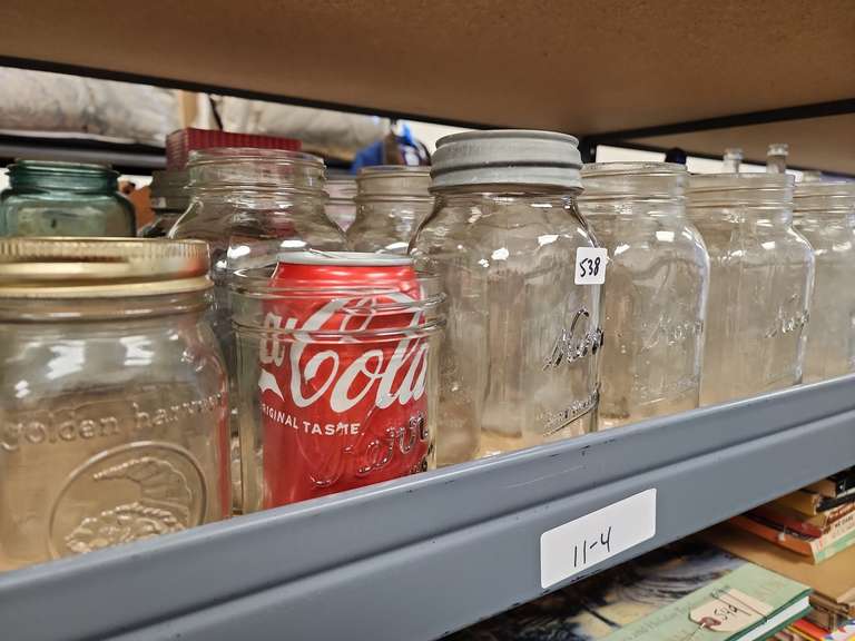 Assorted Kerr Golden Harvest canning jars quarts, pints Northern