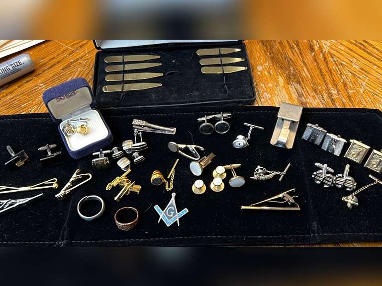 Men’s jewelry Northern Kentucky Auction, LLC