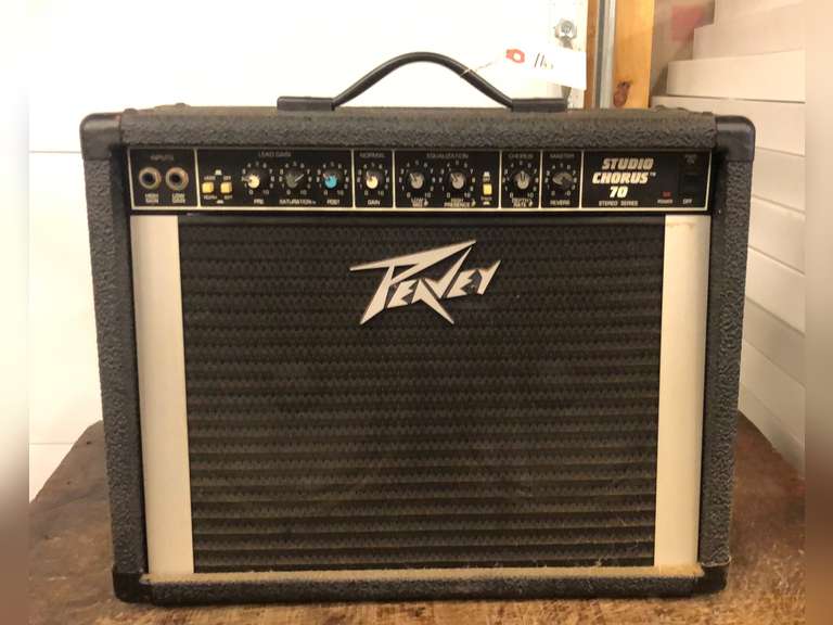 Peavey Studio Chorus 70 Amplifer (Works according to Seller)
