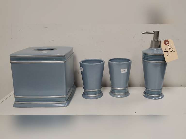 Bathroom set, tissue box, 2 tumblers and soap dispenser, grey blue