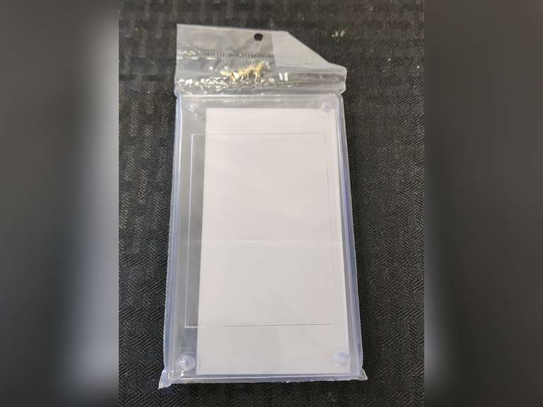 30+ Collector safe premium screw down holders for 3x5 trading cards