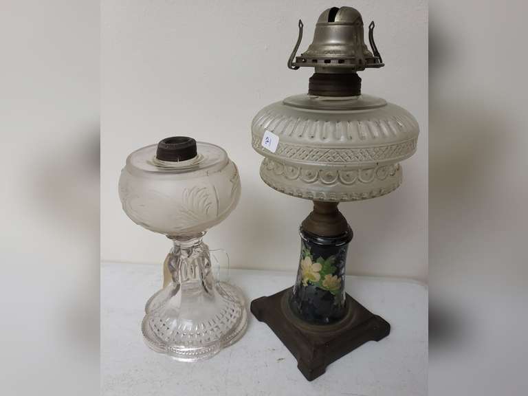 White Flame oil lamp and glass oil lamp