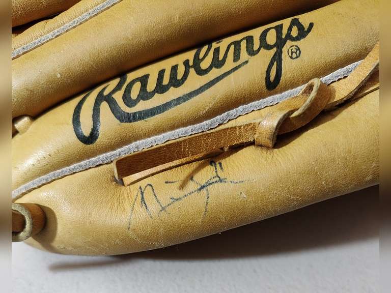 2 Rawlings baseball gloves